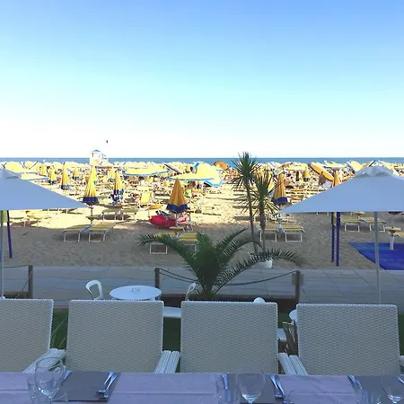 Hotel Nizza Frontemare Lido di Jesolo