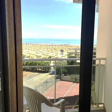 Nizza Frontemare Superior 3 Stelle 3*